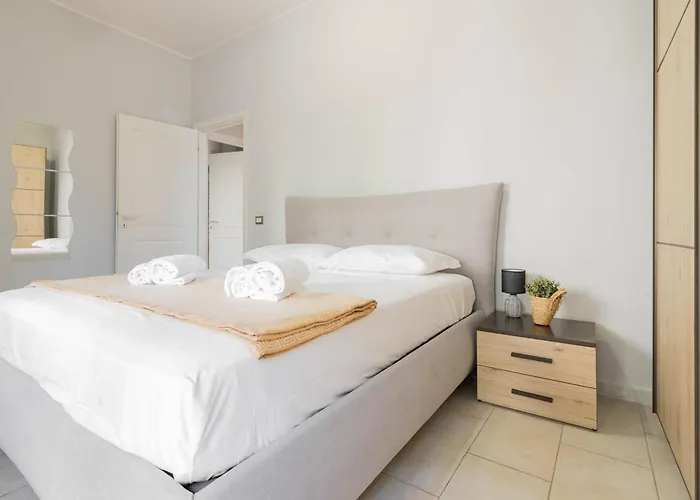 Cozy Talent House * Rom
