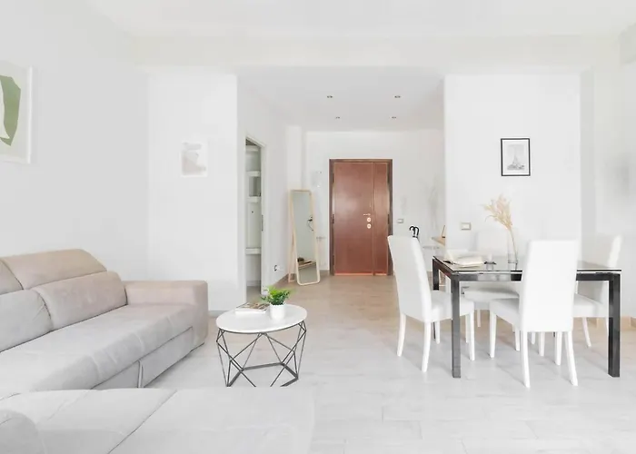 Cozy Talent House